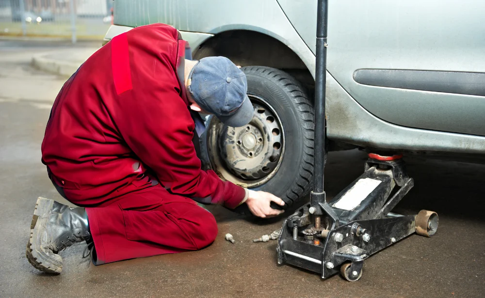 Flat Tyre Change Service in Qatar